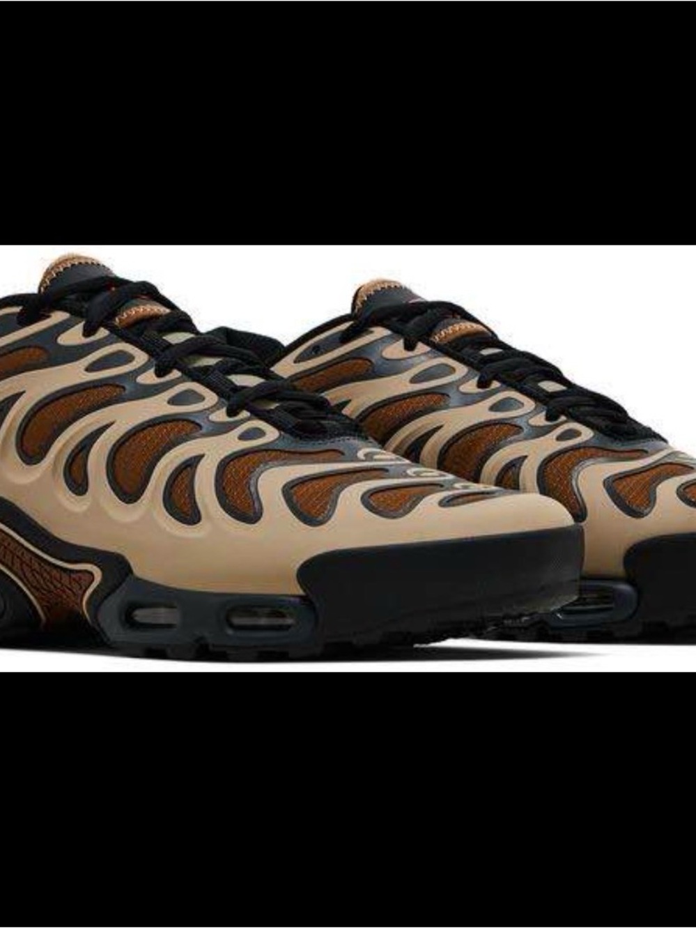 Nike Men’s Athletic Shoes in Tan, Black, and Brown